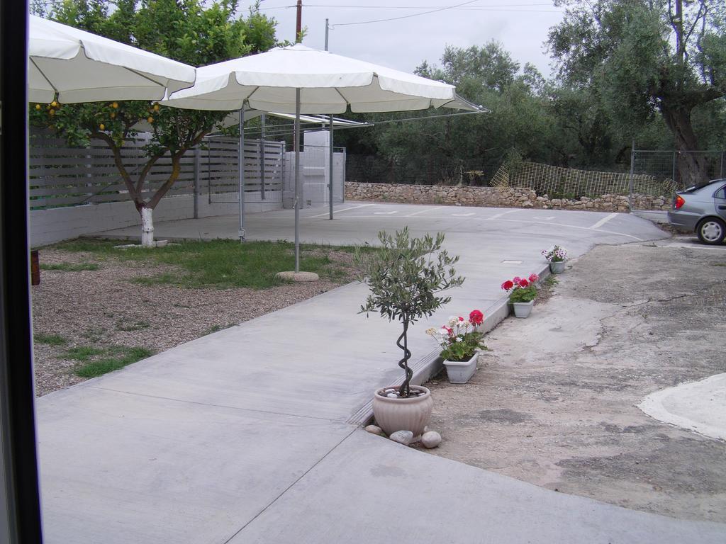 Helen'S Cottage Πετροχώρι Εξωτερικό φωτογραφία